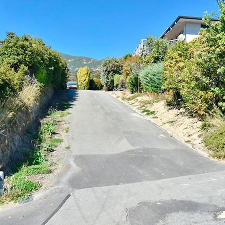 Akaroa Harbour View - Christchurch Holiday Homes المظهر الخارجي الصورة
