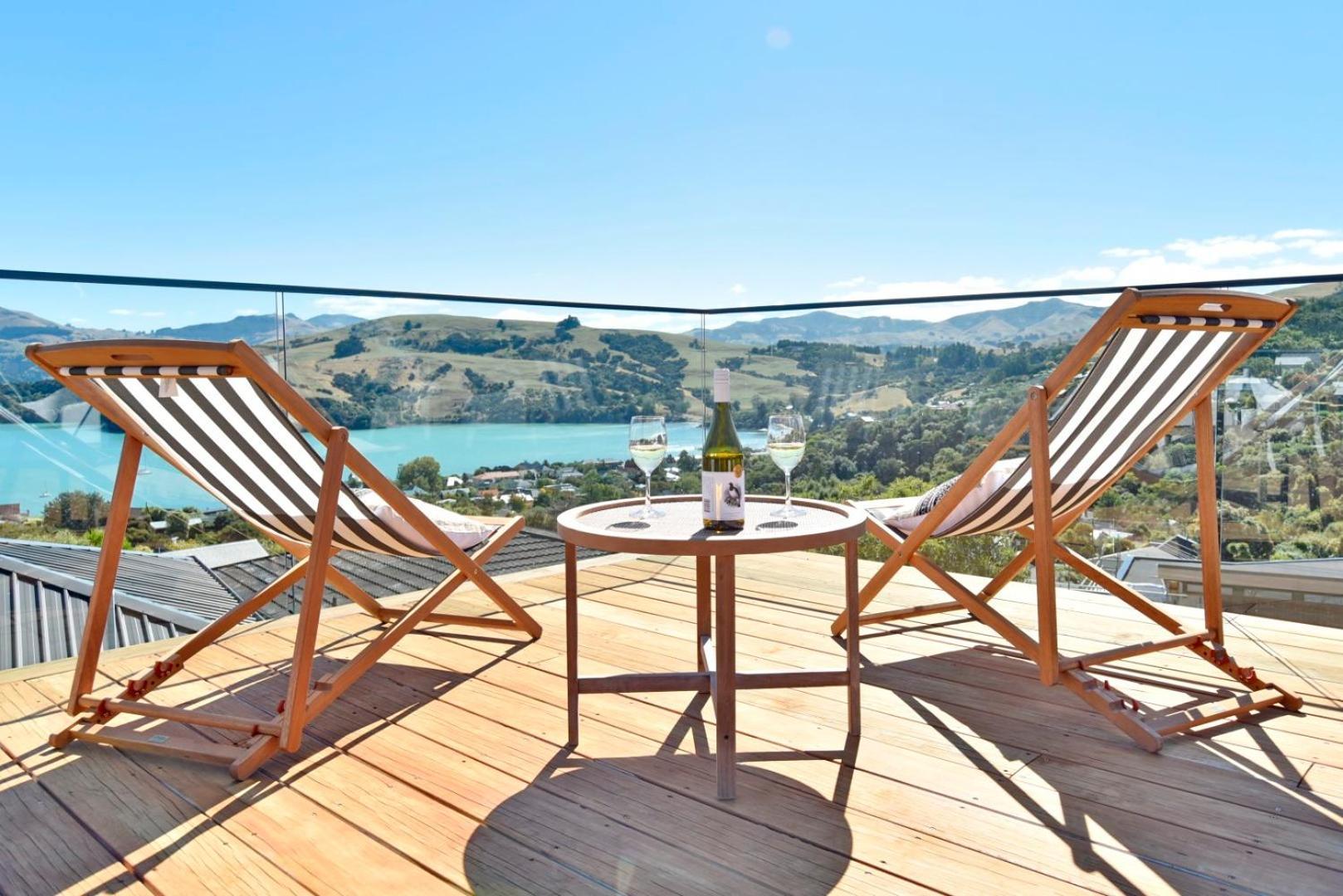 Akaroa Harbour View - Christchurch Holiday Homes المظهر الخارجي الصورة