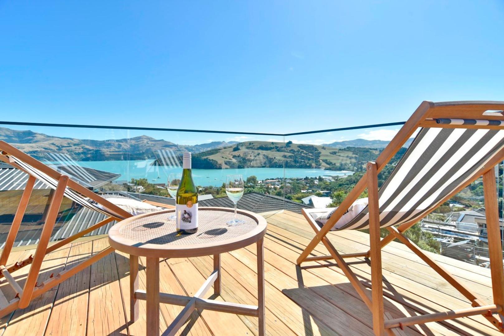 Akaroa Harbour View - Christchurch Holiday Homes المظهر الخارجي الصورة