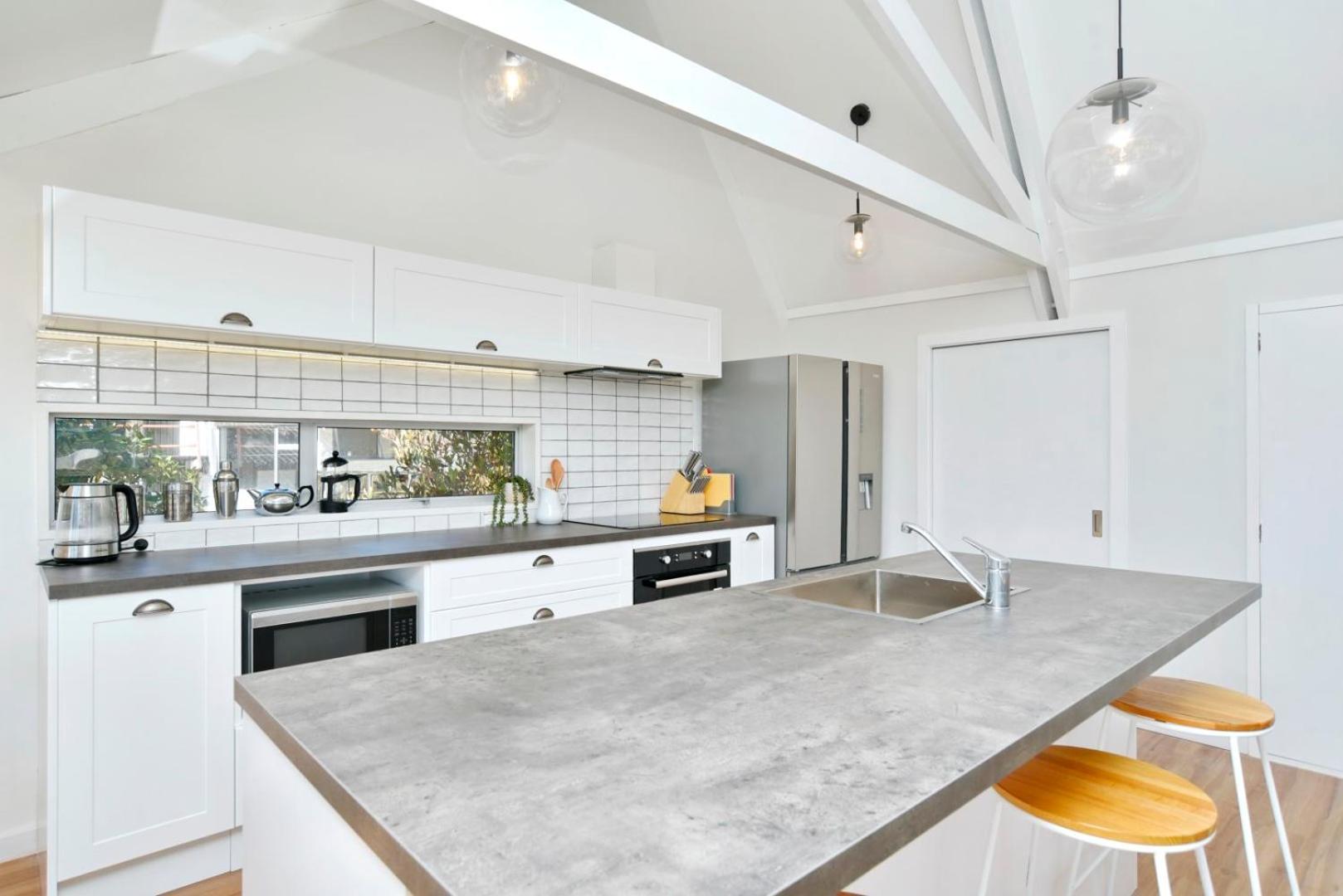 Akaroa Harbour View - Christchurch Holiday Homes المظهر الخارجي الصورة