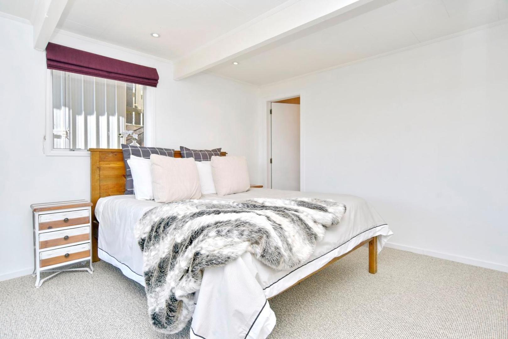Akaroa Harbour View - Christchurch Holiday Homes المظهر الخارجي الصورة